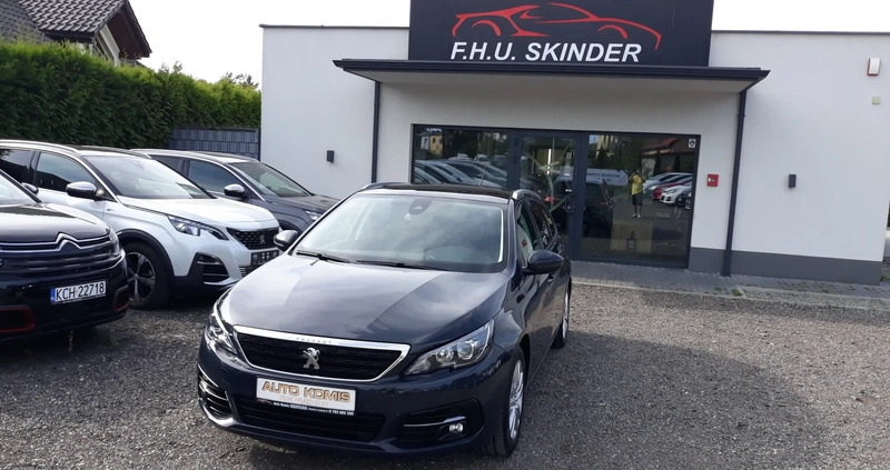 Peugeot 308 cena 41999 przebieg: 186000, rok produkcji 2020 z Trzemeszno małe 211